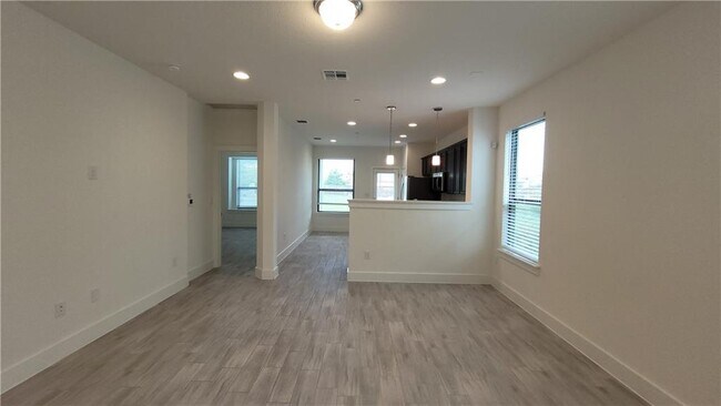 12320 Maypole Bend Austin, TX 78717 photo 5