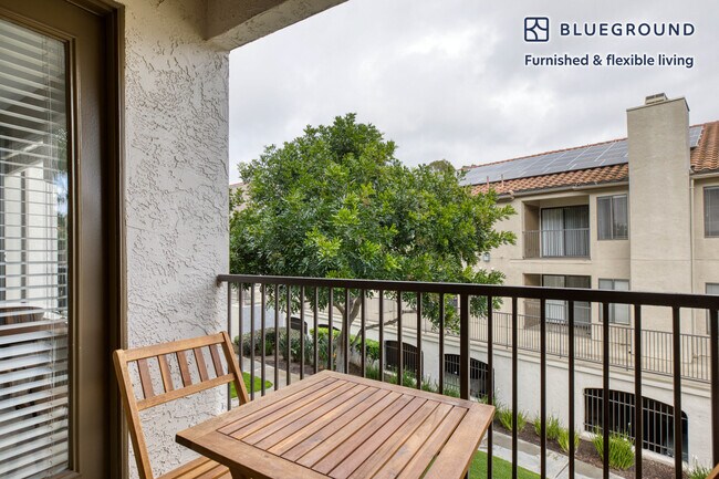 7295 Charmant Dr San Diego, CA 92122 photo 5