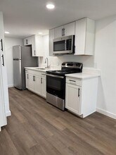 2704 San Pedro St Austin, TX 78705 photo 5