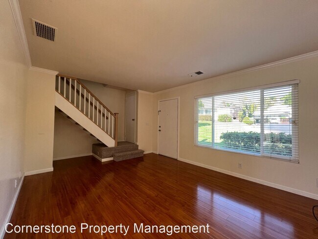 1802 Schweppes Ct San Jose, CA 95132 photo 4