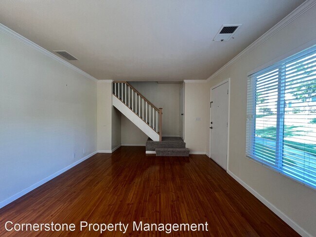 1802 Schweppes Ct San Jose, CA 95132 photo 5