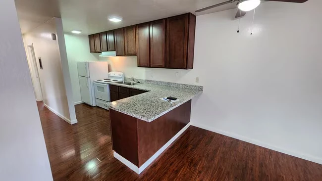4061 Park Center Ln Fremont, CA 94538 photo 5