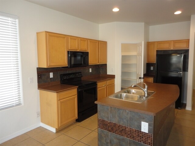 7248 E Norwood St Mesa, AZ 85207 photo 3
