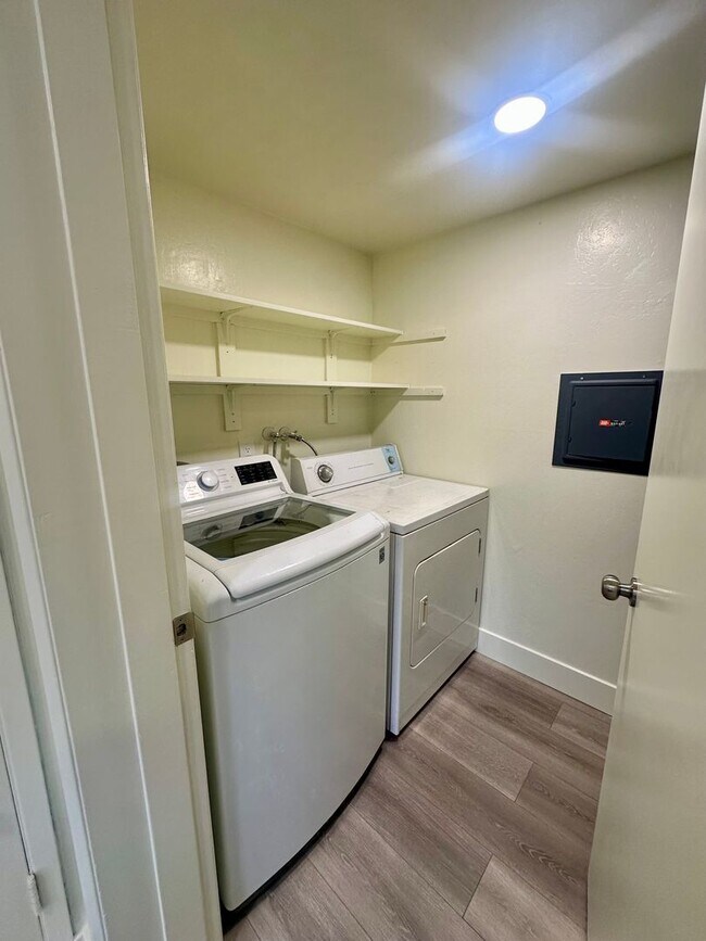 4276 Las Feliz Court, Union City, CA 94587 photo 3