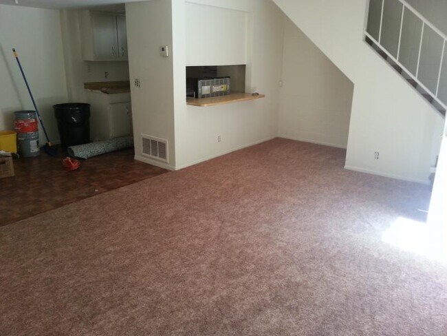 3412 W El Caminito Dr Phoenix, AZ 85051 photo 4