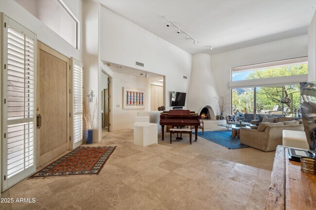 7466 E High Point Dr Scottsdale, AZ 85266 photo 4