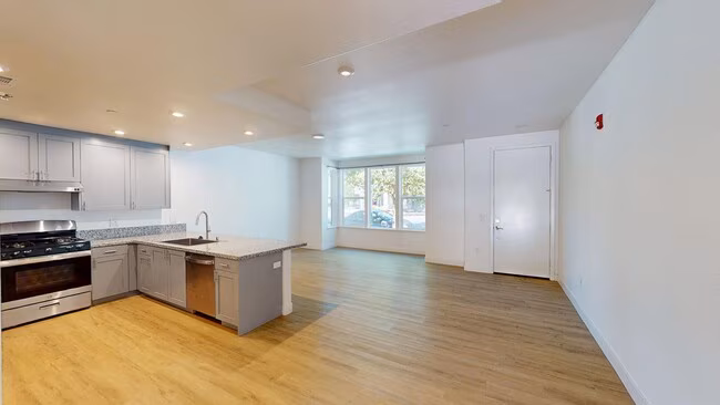 West End Townhomes photo 2