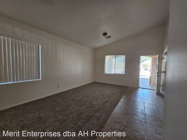 7204 S 56th Ln Phoenix, AZ 85339