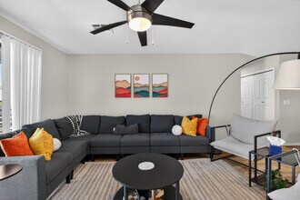 15164 N 140th Dr Surprise, AZ 85379 photo 3