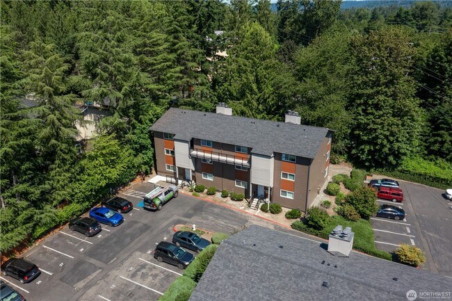230 Southwest Clark Street, Issaquah, WA 98027 photo 2