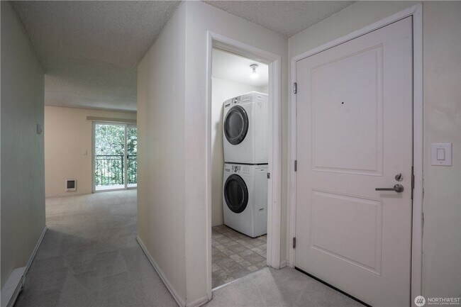 230 Southwest Clark Street, Issaquah, WA 98027 photo 5