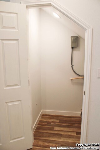 1654 S Hamilton Ave San Antonio, TX 78207 photo 5