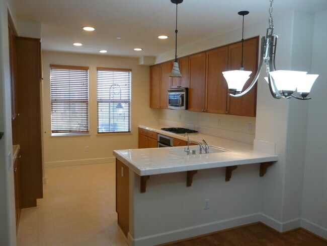San Jose - 2 Bed, 2 Bath Condo photo 5