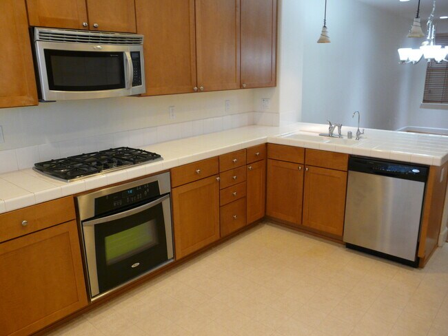 San Jose - 2 Bed, 2 Bath Condo photo 3
