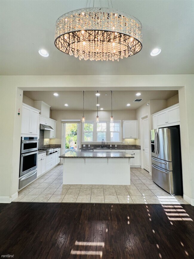 4390 Sunset View Drive, Dublin, CA 94568 photo 2