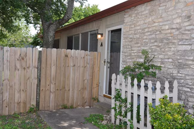 804 Osage Drive #B photo 4