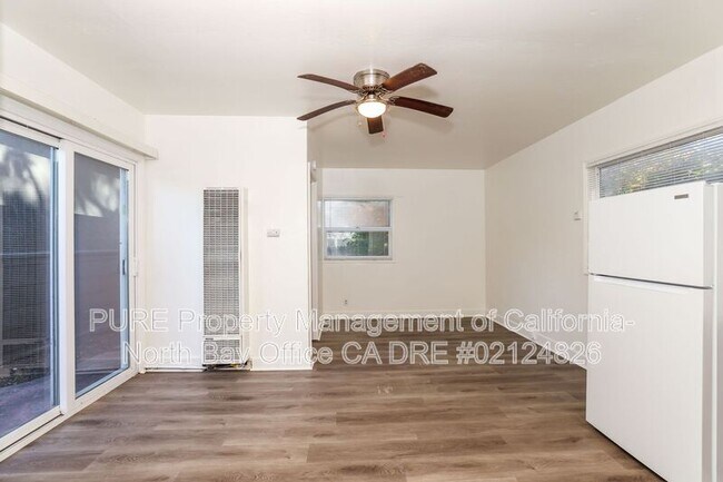 2107 Montgomery Dr Santa Rosa, CA 95405 photo 2