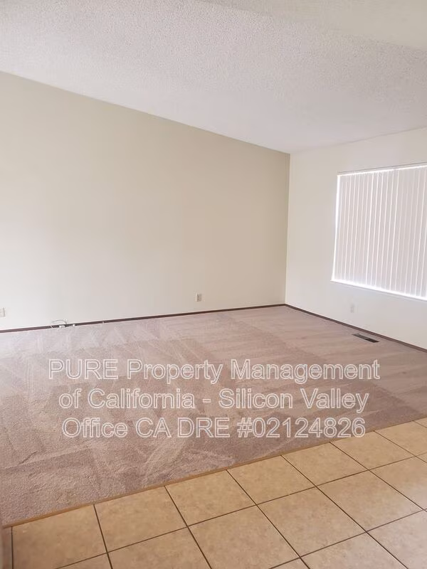 604 Lochburry Ct. photo 2