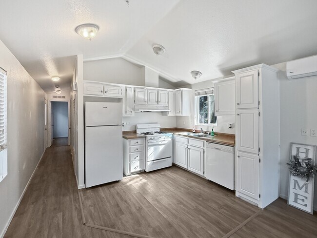 1019 33rd St San Diego, CA 92102 photo 5