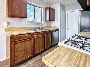 915 Pyegrave Place, Austin, TX 78753 photo 3