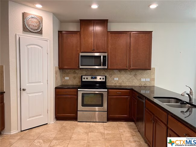 9030 Lonesome Oak Drive Temple, TX 76502 photo 5