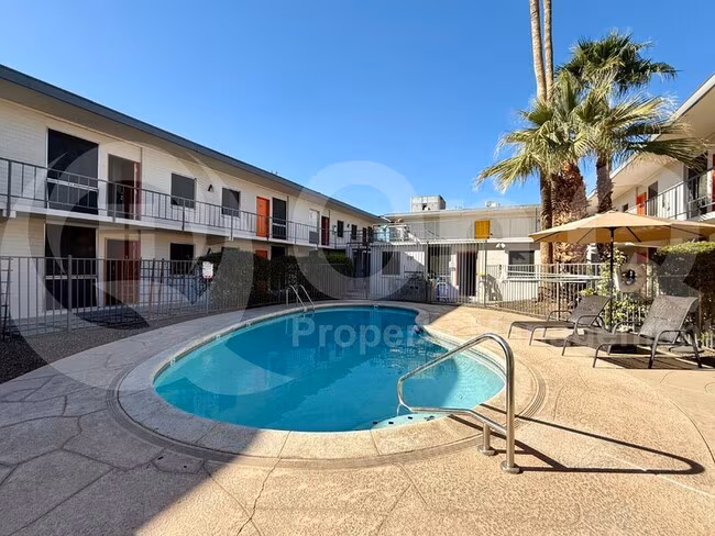 1422 N 5th St Phoenix, AZ 85004 photo 5