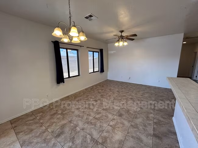 15601 N Verde St Surprise, AZ 85378 photo 4