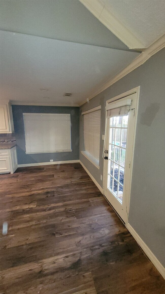 13307 Lynnville Drive, Houston, TX 77065 photo 4