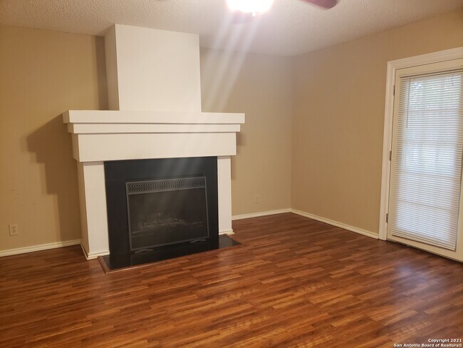 2859 Redland Trail San Antonio, TX 78259 photo 5