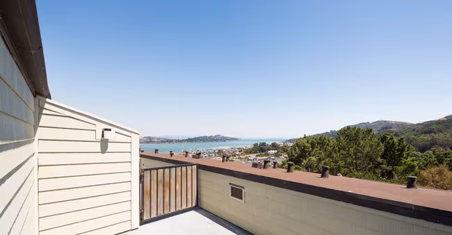 Summit at Sausalito photo 4