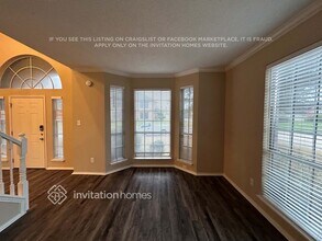 825 Claire View Dr photo 4