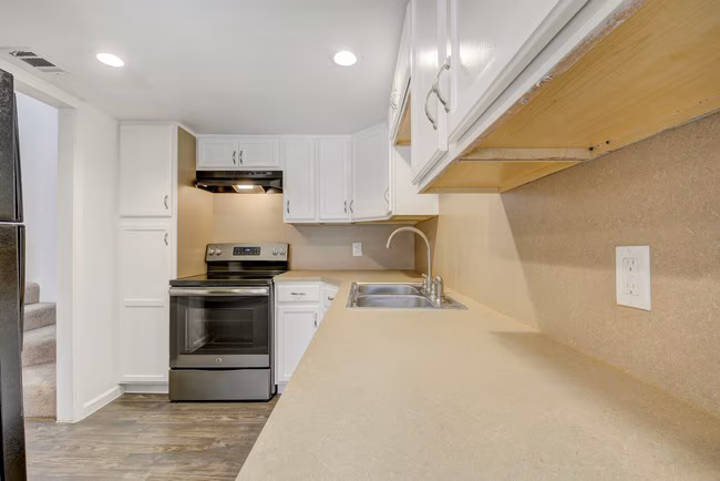 Brentwood Townhomes photo 5