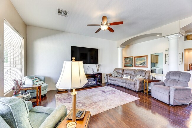 1425 N Harper Cir Mesa, AZ 85207 photo 4