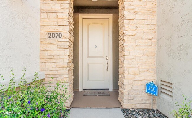 5100 E Rancho Paloma Dr Cave Creek, AZ 85331 photo 3