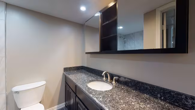 The Ashley at Bluffview Apartments photo 3