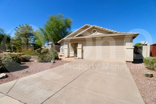 3890 E Tremaine Ave Gilbert, AZ 85234 photo 2