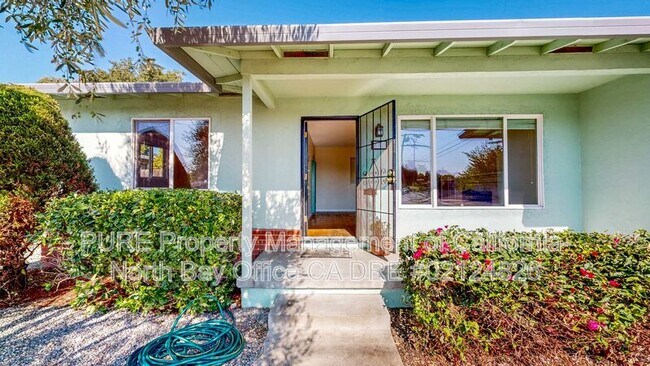 652 Corlano Ave Santa Rosa, CA 95404 photo 4