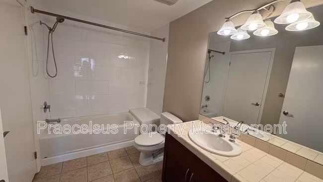 530 K St San Diego, CA 92101 photo 5