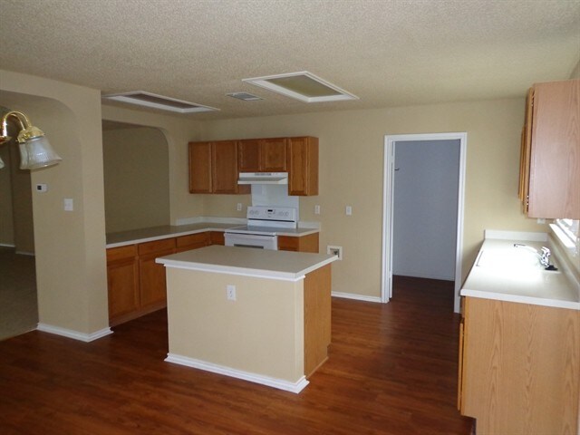 17808 Grener Cove, Pflugerville, TX 78660 photo 4