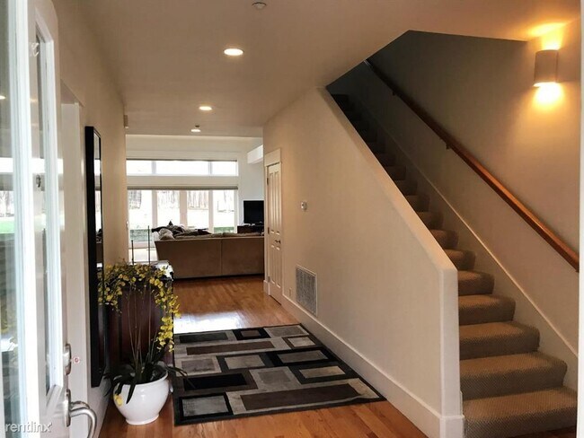 2180 Valparaiso Avenue, Menlo Park, CA 94025 photo 4