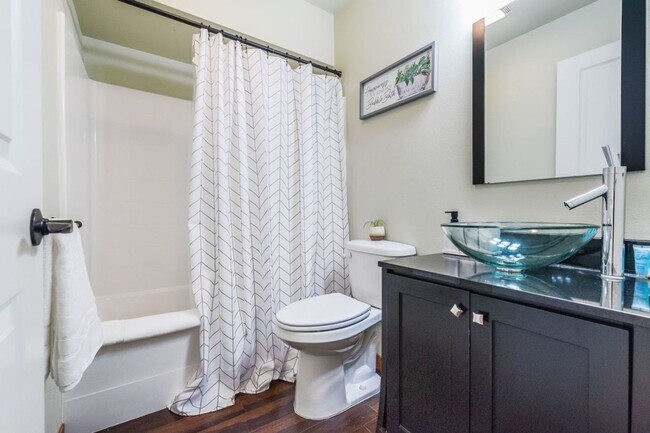 620 S 23rd St Tacoma, WA 98405 photo 4