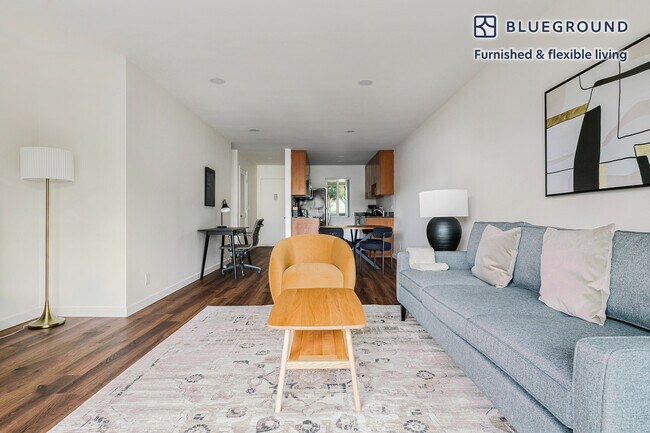 10870 N Stelling Rd Cupertino, CA 95014 photo 3
