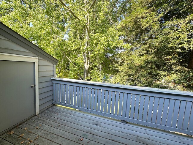 Move in Ready Condo in Dublin photo 4