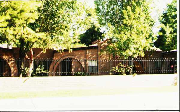 #1013-2020 Phoenix, LLC photo 2