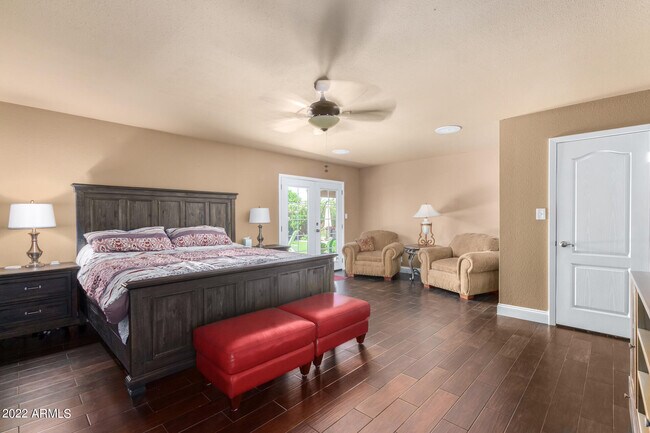 9373 E Altadena Ave Scottsdale, AZ 85260 photo 3