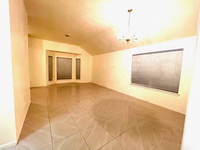 17211 Pleasant Lily Court, Houston, TX 77084 photo 3