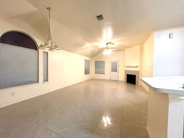17211 Pleasant Lily Court, Houston, TX 77084 photo 2