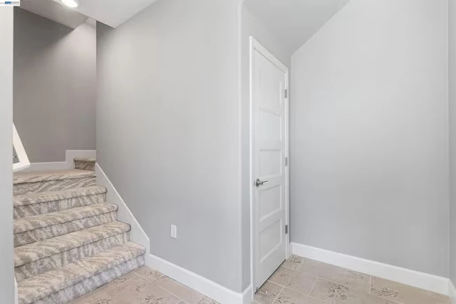 151 Manly Terrace San Jose, CA 95136 photo 5