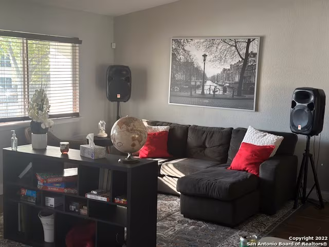 3606 Fred Ross Ln San Antonio, TX 78228 photo 4
