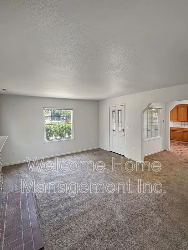 3310 Geneva St Martinez, CA 94553 photo 2